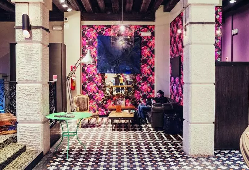 هاستل Generator Venice