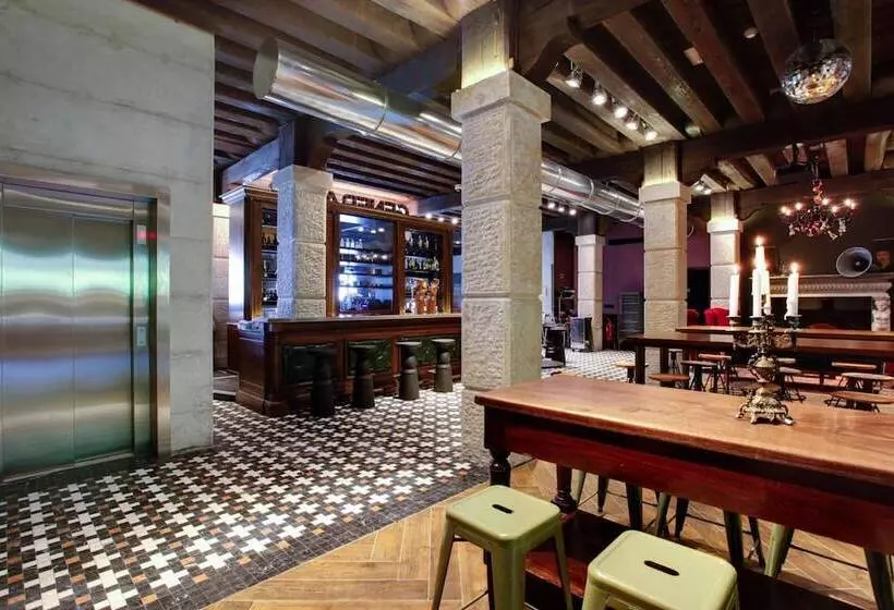 هاستل Generator Venice