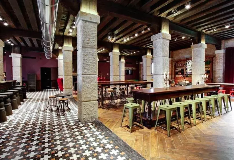 هاستل Generator Venice