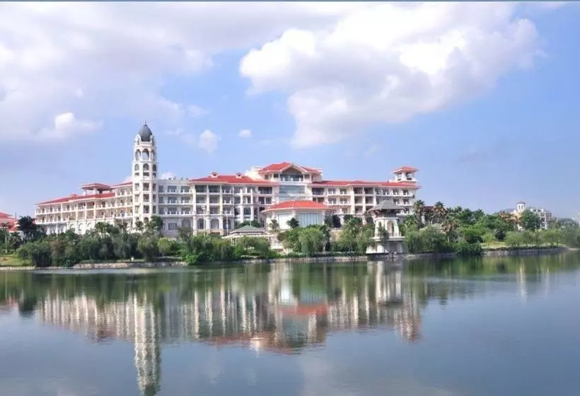 Отель Heshan Country Garden Phoenix