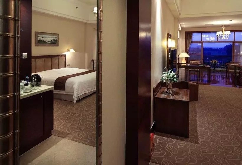 Отель Heshan Country Garden Phoenix