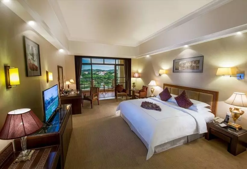 Отель Heshan Country Garden Phoenix