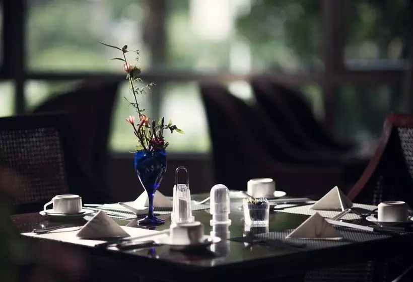 Отель Heshan Country Garden Phoenix