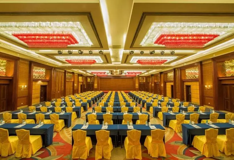 Отель Heshan Country Garden Phoenix