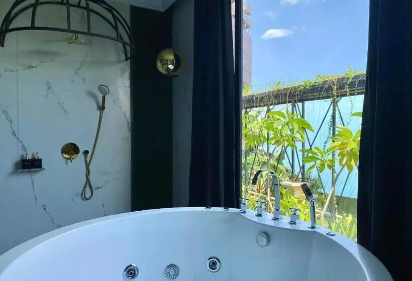 Grand Eska Hotel & Suites Batam