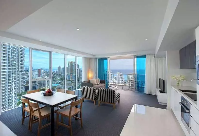 Hilton Surfers Paradise Residences