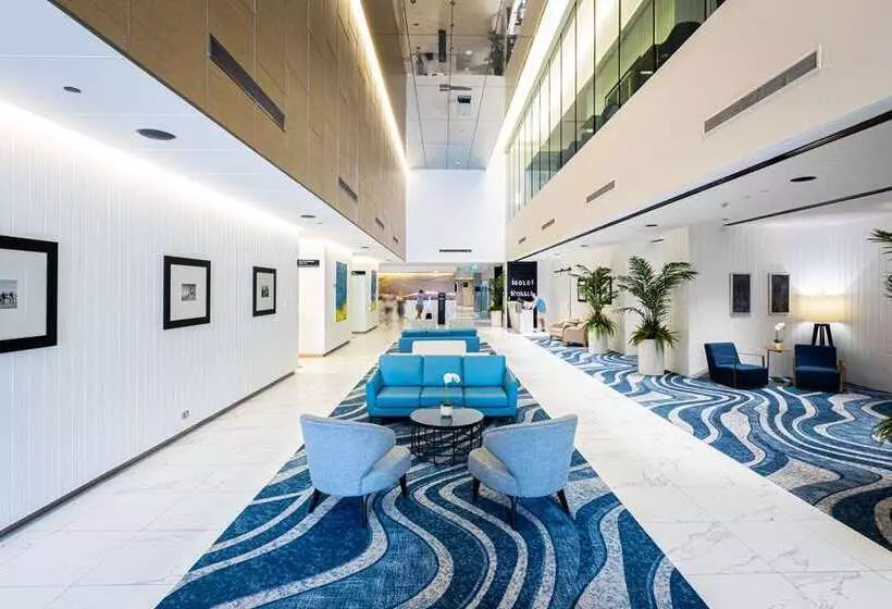 Hilton Surfers Paradise Residences