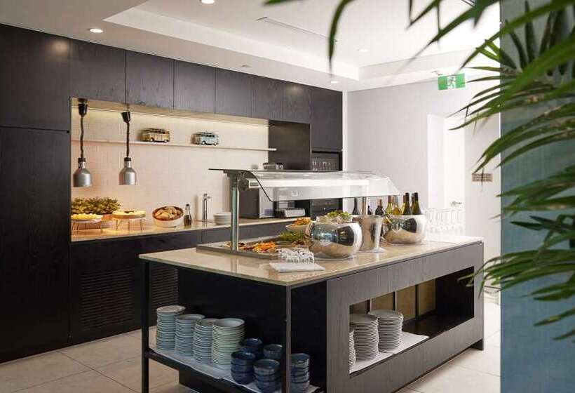 Hilton Surfers Paradise Residences