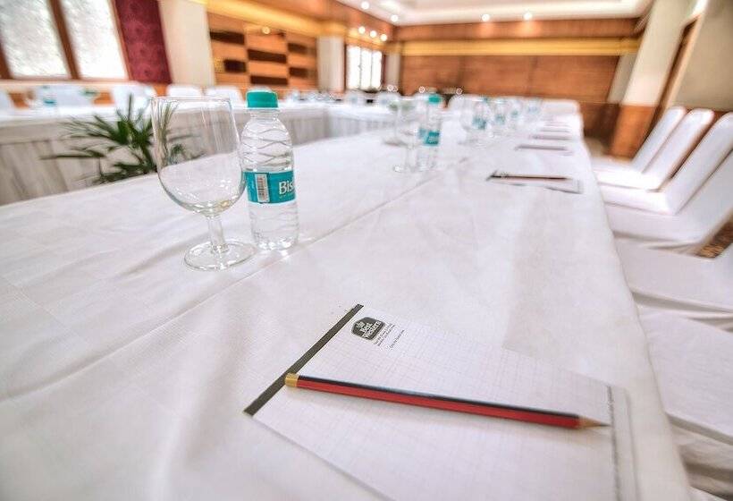 هتل Best Western Summerlea