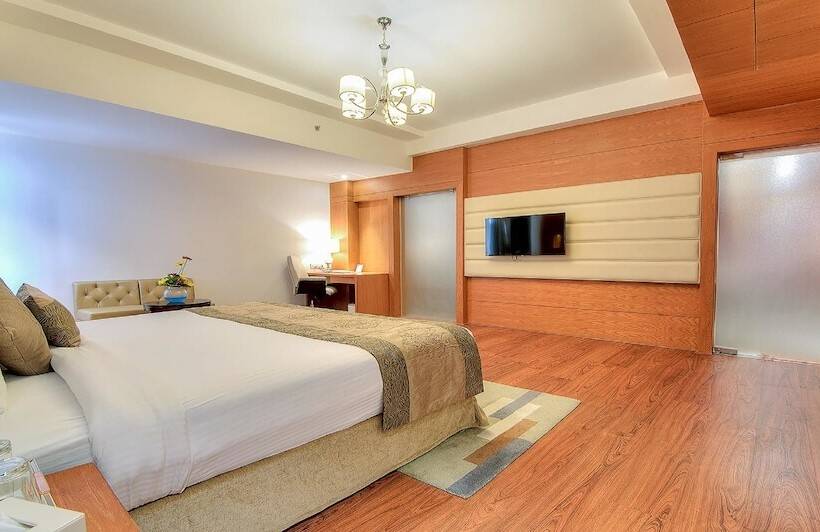 هتل Best Western Summerlea