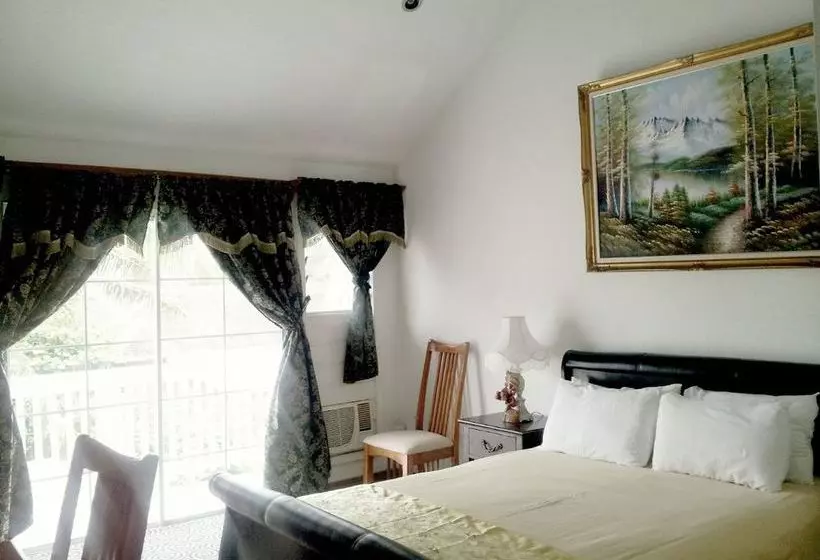 هتل Black Pearl Suites
