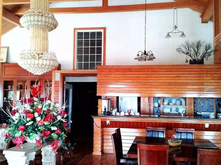 هتل Black Pearl Suites