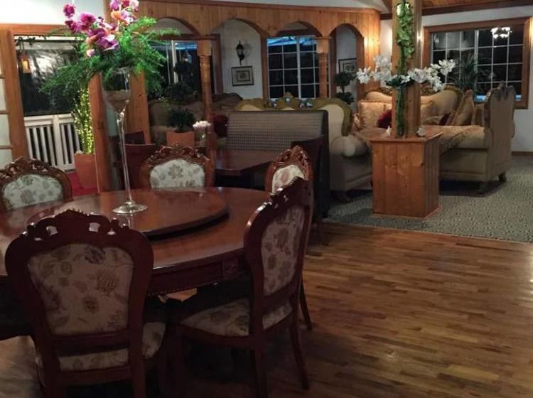 Hotel Black Pearl Suites