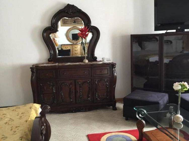 Hotel Black Pearl Suites