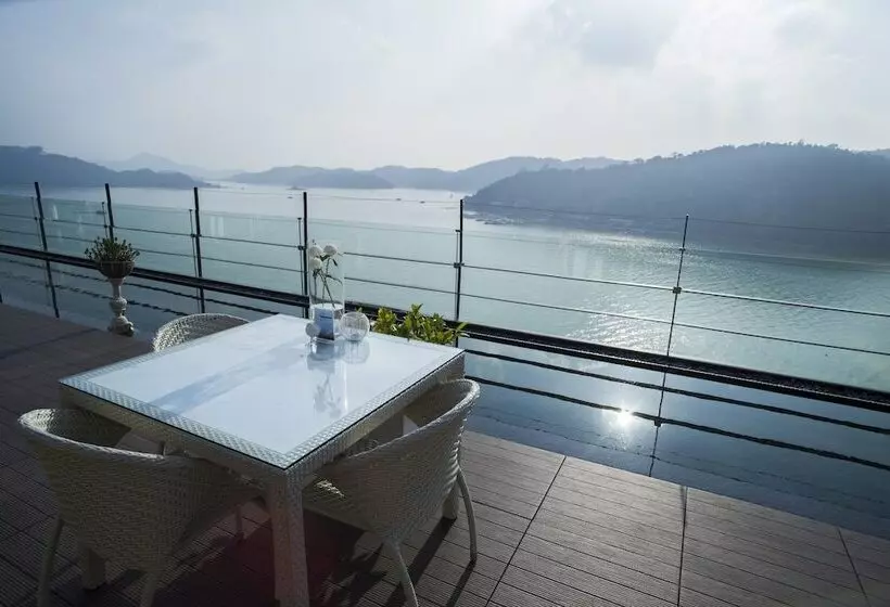 هتل Fleur De Chine