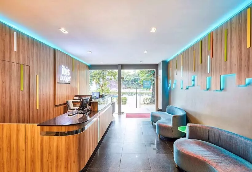 هتل Ibis Budget Singapore Bugis