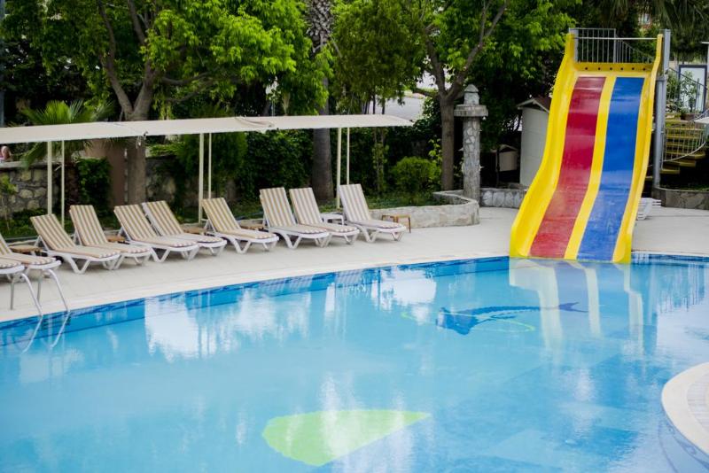 בית מלון כפרי İstanbul Beach