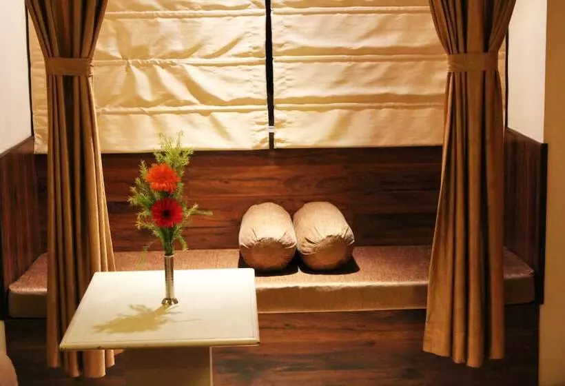 فندق Mayur Residency