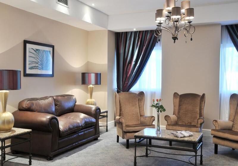 Premier Hotel The Richards