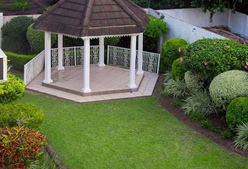 Premier Hotel The Richards