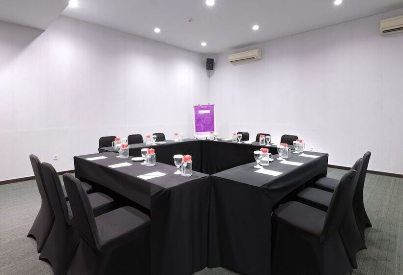 Quest Hotel Simpang Lima   Semarang By Aston