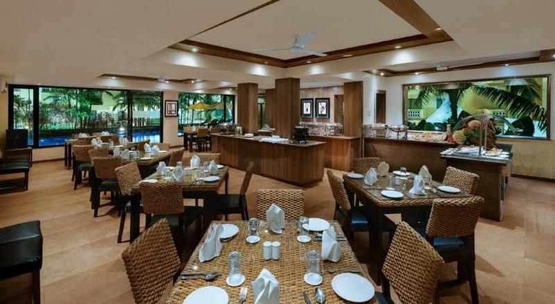 Sandalwood Hotel & Suites