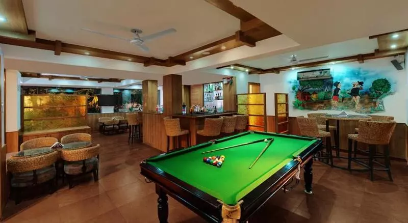 Sandalwood Hotel & Suites