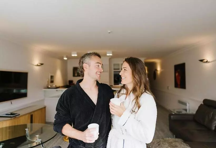 Hotelli The Waterfront