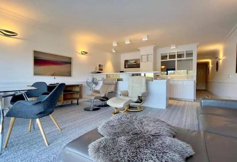 Hotelli The Waterfront