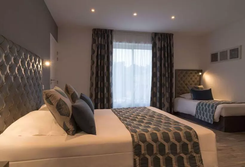 בית מלון כפרי Val Baussenc, The Originals Relais