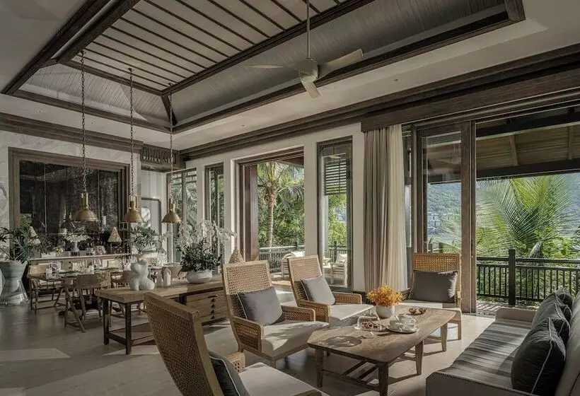 Intercontinental Danang Sun Peninsula Resort, An Ihg