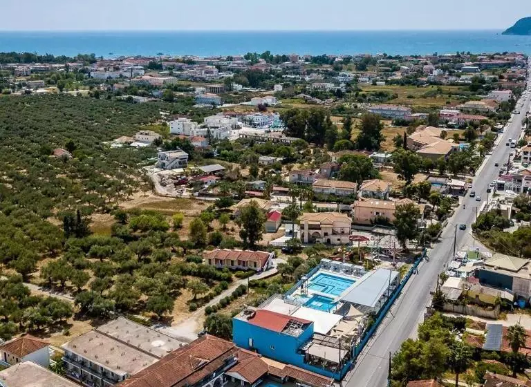 Perkes Hotel Complex