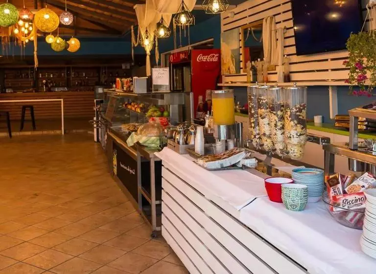 Perkes Hotel Complex