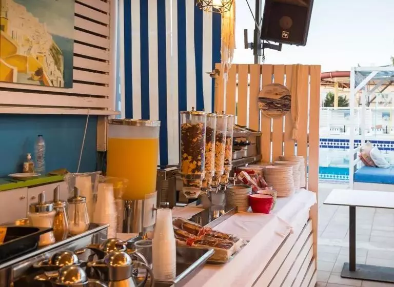 Perkes Hotel Complex