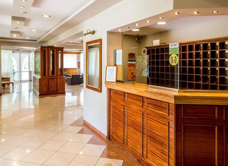 Perkes Hotel Complex