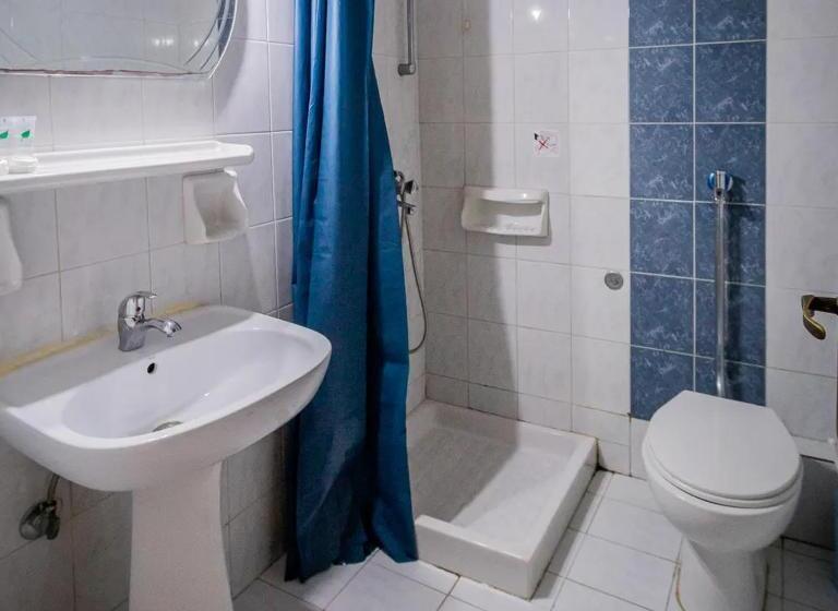 Perkes Hotel Complex