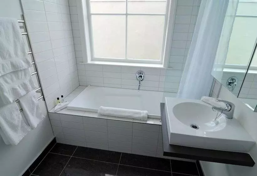 Quest Napier Serviced Apartments