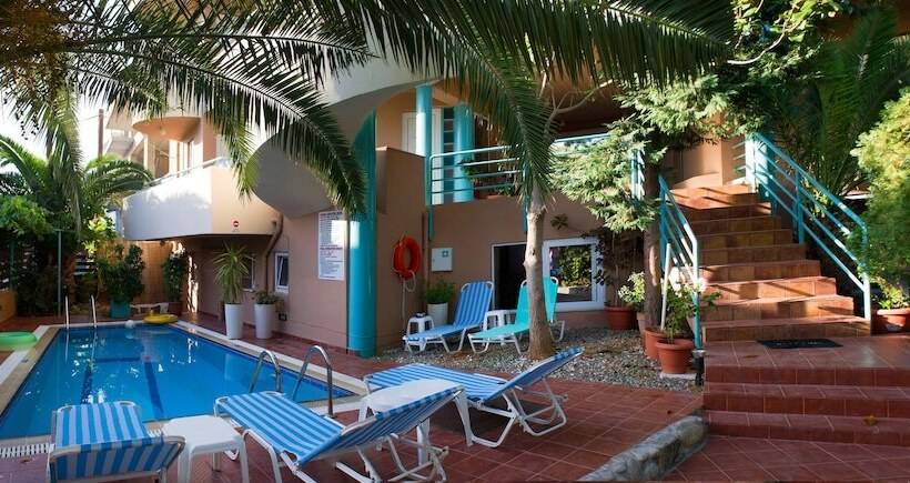 Seafalios Apartments