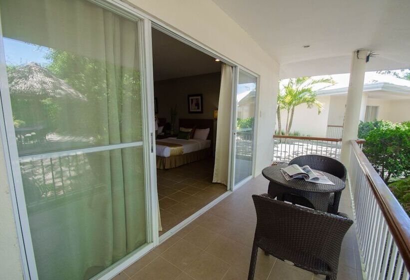 Almont Inland Resort