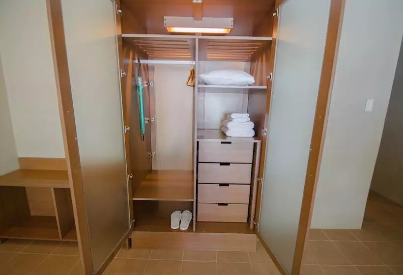 Almont Inland Resort