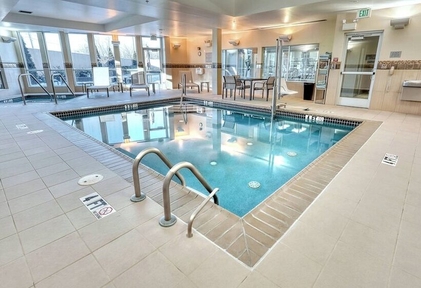 Courtyard By Marriott York