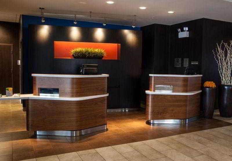 Courtyard By Marriott York