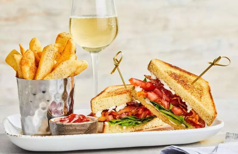 Courtyard By Marriott York