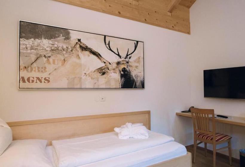 فندق Garni Passeier