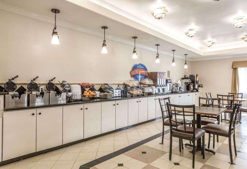 فندق Baymont By Wyndham Galveston