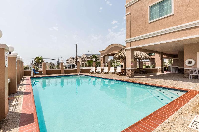 فندق Baymont By Wyndham Galveston