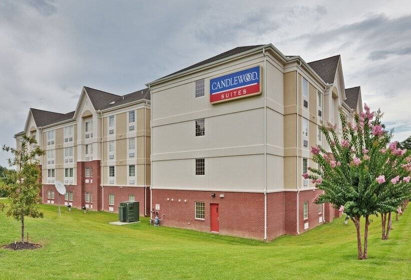בית מלון כפרי Candlewood Suites Hattiesburg, An Ihg