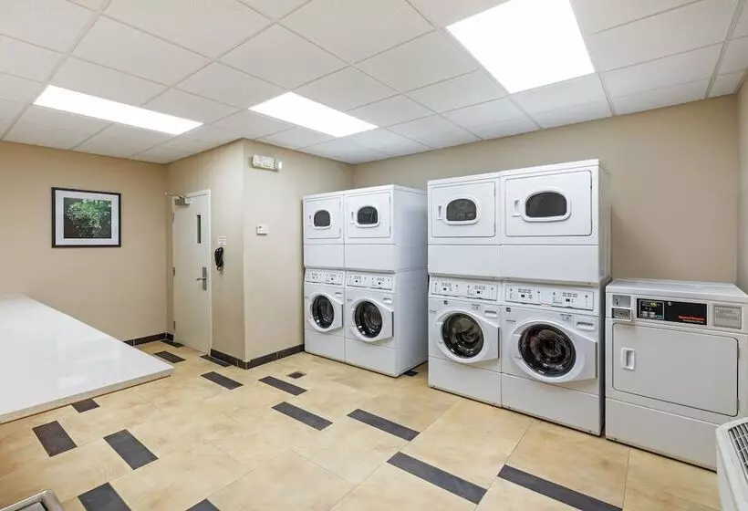 Szálloda Candlewood Suites Hattiesburg, An Ihg