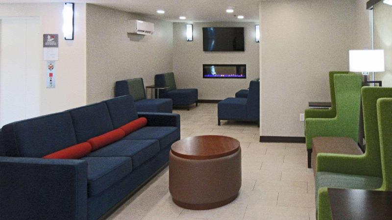 Hotel Comfort Inn & Suites