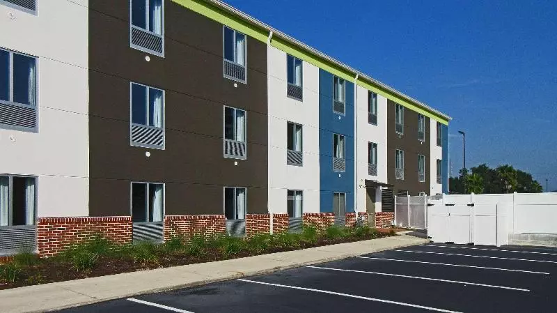 호텔 Comfort Inn & Suites